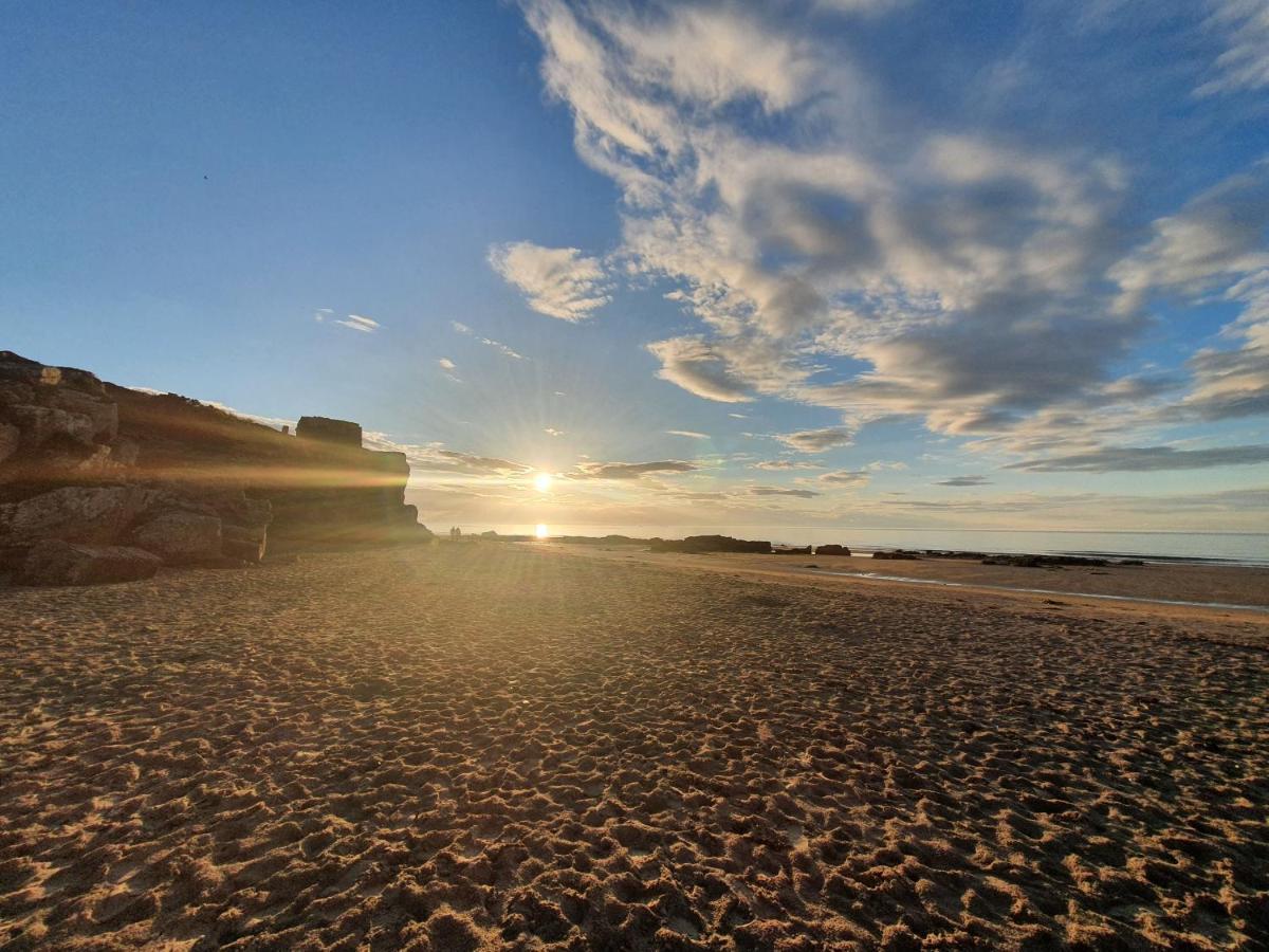 Lyons Retreat * Lossiemouth